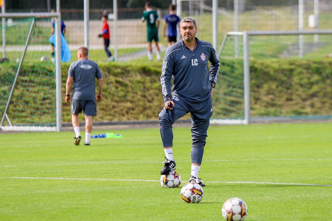 Liviu Ciobotariu rögtön trófeával mutatkozhat be a Sepsi OSK-nál •  Fotó: Facebook/Sepsi OSK