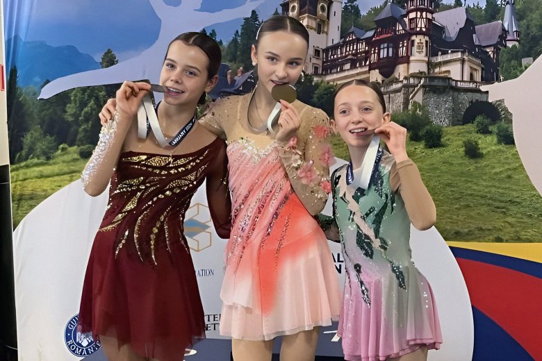 Bukarestben álltak dobogóra a székely műkorcsolyázók