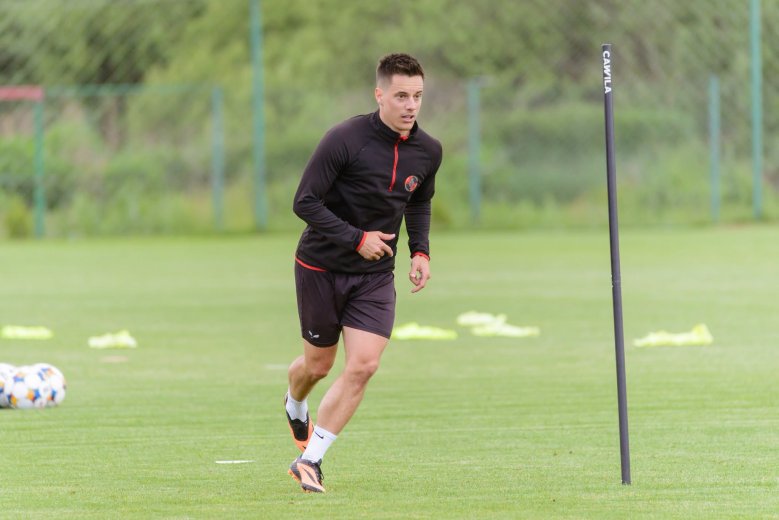 Angol szurkolóként nem hagyja ki a vb-meccseket: így tippel az FK Csíkszereda védője