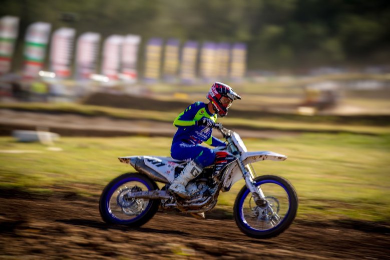 Tompa Krisztián sérült vállal is a leggyorsabb romániai motoros