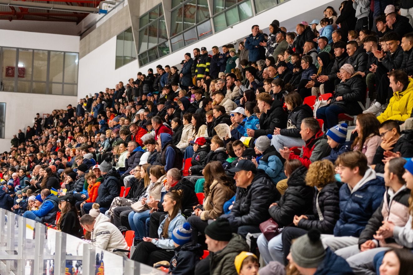 Tűt sem lehet leejteni az U18-as vb-n &bullet;  Fotó: Máthé Zoltán