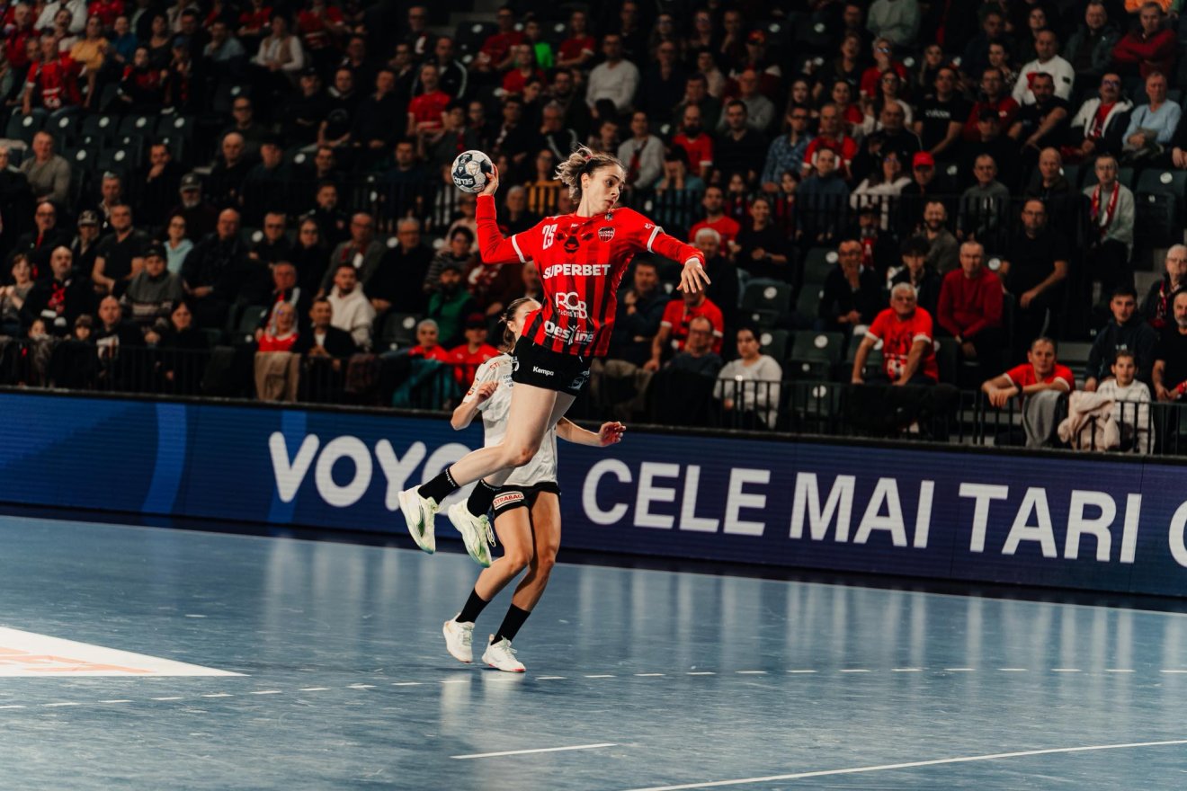 •  Fotó: Gloria Bistrița/Facebook