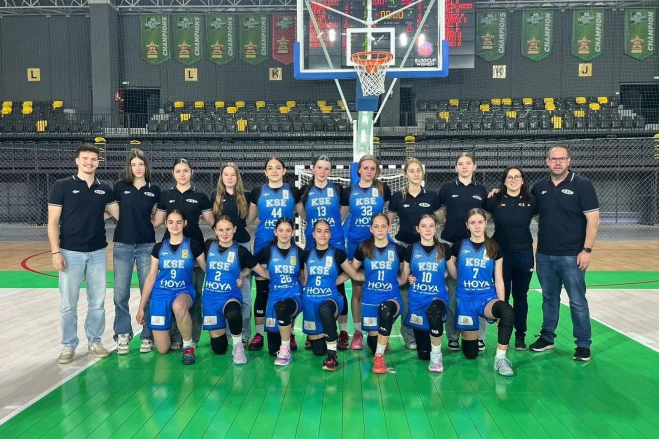 Habár nagyon fiatal lányokból áll az U18-as csapat, a rendkívül erős mezőnyben a 8. helyen végzett &bullet;  Fotó: Kézdivásárheyi SE