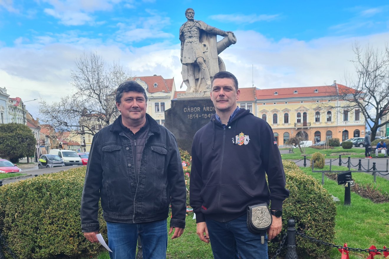 Kulcsár-Terza József és Beke István. „Meg kell érteni, hogy mi itt vagyunk, itthon vagyunk, és itt is maradunk” •  Fotó: Bartha Zsófia