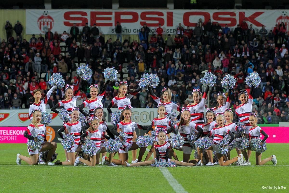 •  Fotó: Pál Árpád