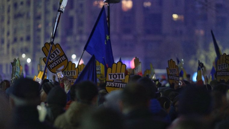 Államkasszába gyűjtenek