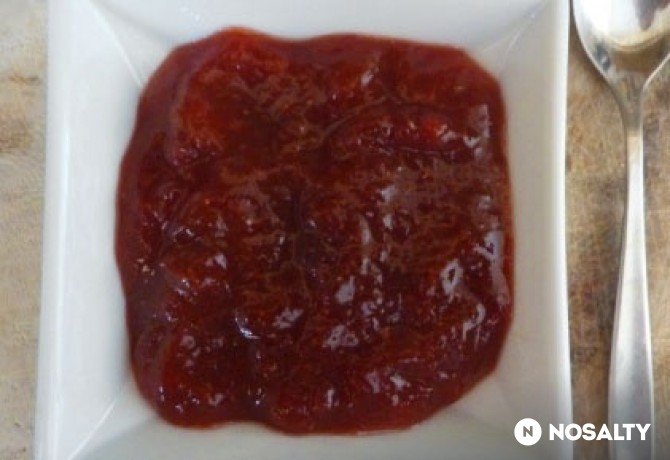 Rebarbarás eperlekvár