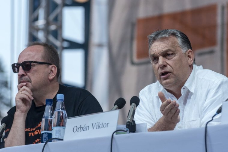 Véget ért a száz év magány