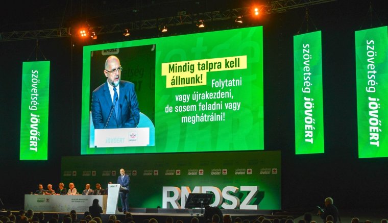 RMDSZ-kongresszus: újra elnökké választották Kelemen Hunort