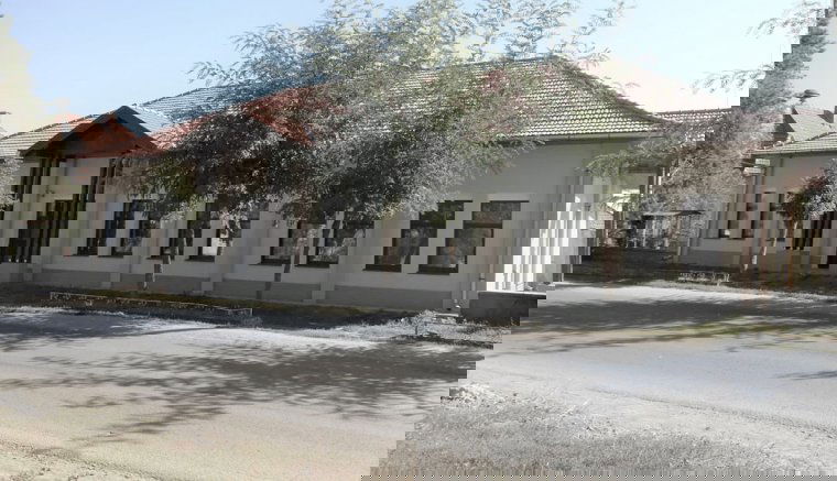 Szépült Barátos központja