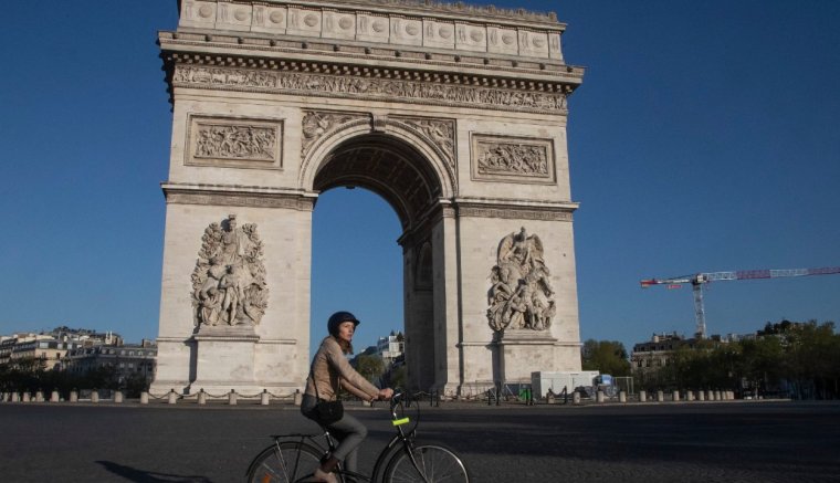 Senkinek sem adta tovább a koronavírust egy fertőzött francia kisfiú