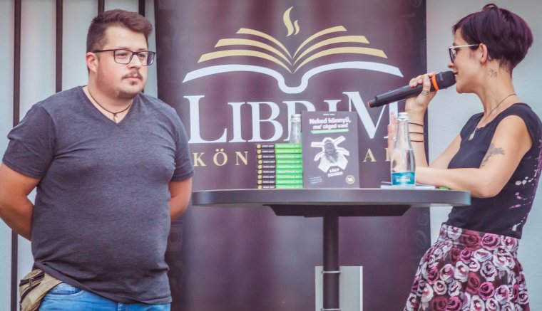 Nem könnyű, me' cége volt
