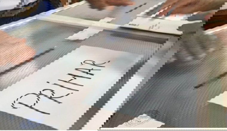 Visszakerül a szakbizottságokhoz a kétfordulós polgármester-választásról szóló tervezet