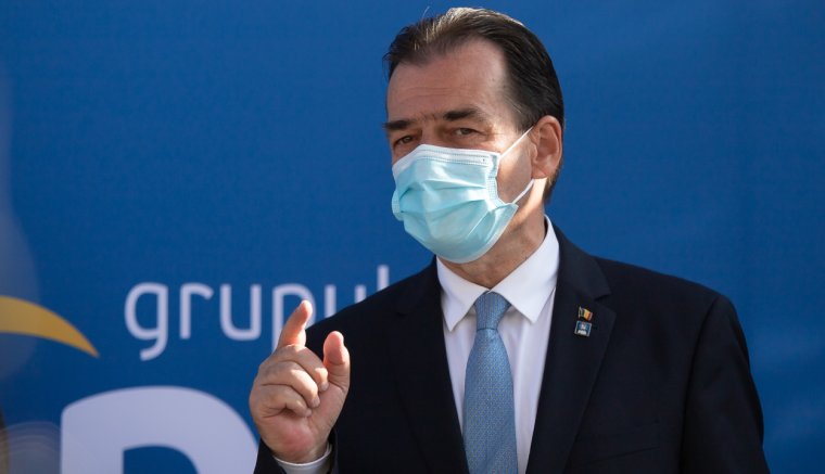 Orban: nincs keresnivalójuk a tanügyben azoknak, akik megtagadják az online tanítást