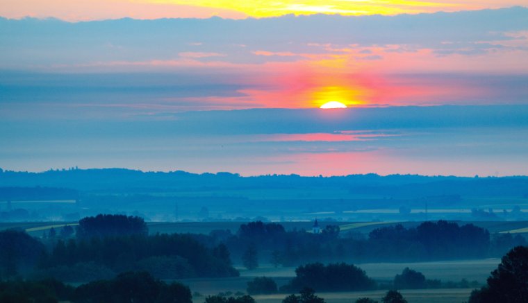 Hétfőn van a nyári napforduló, kezdődik a csillagászati nyár