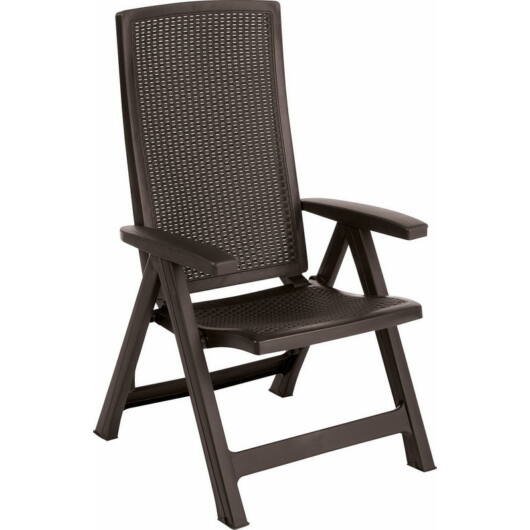 Műanyag kerti székek - ha élvezni akarja kertje kényelmét