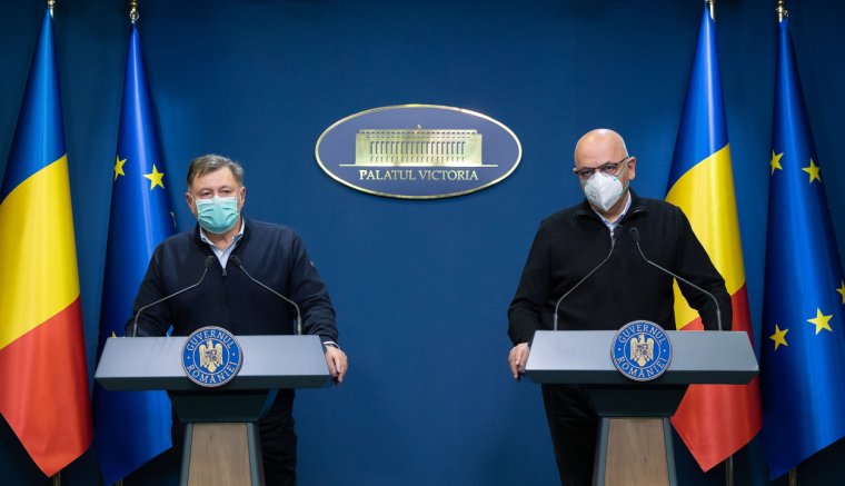 Hét dél-afrikai ország piros zónába került a koronavírus új variánsa miatt