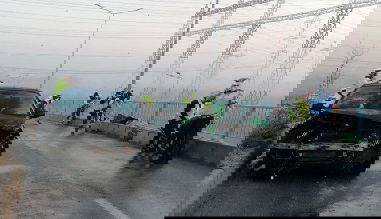 Húsz autó ütközött Bukarestben, senki nem sérült meg