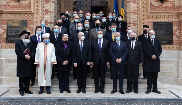 Ciucă az egyházak képviselőinek a támogatását kérte az emberi életek megmentésére