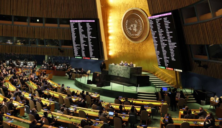 Az ENSZ Közgyűlése elsöprő többséggel szavazta meg Oroszország megrovását
