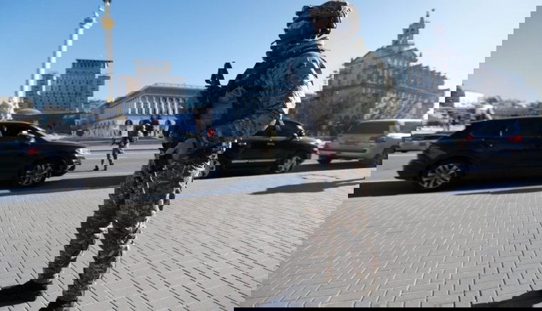 Csaknem 15 ezren érkeztek külföldről Ukrajnába, hogy részt vegyenek a harcokban