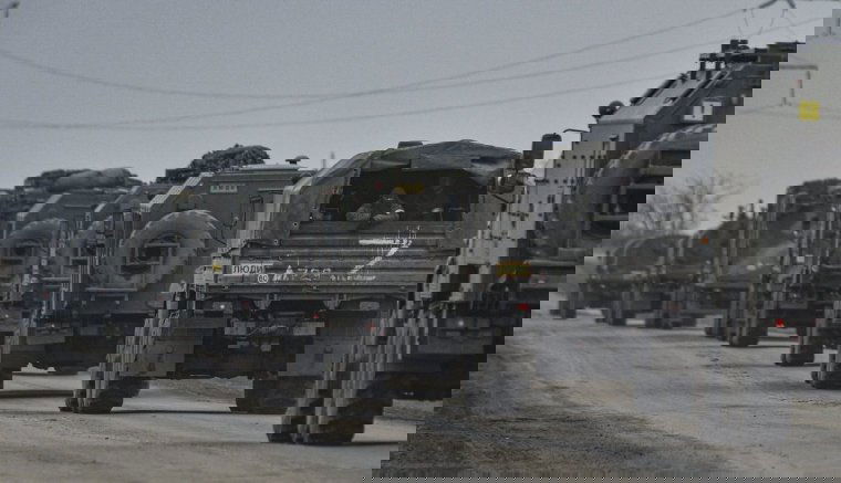 Az oroszok kivonják alakulataik egy részét Kijev és Csernyihiv térségéből