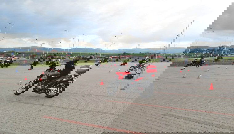 Mindig van mit tanulni