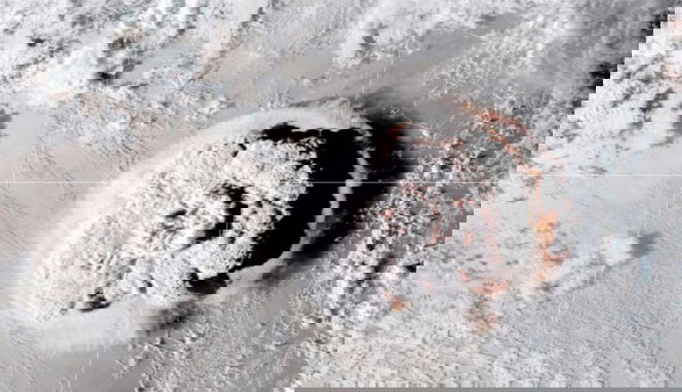 Hatvanezer úszómedencényi víz került a légkörbe a víz alatti vulkánkitörés miatt