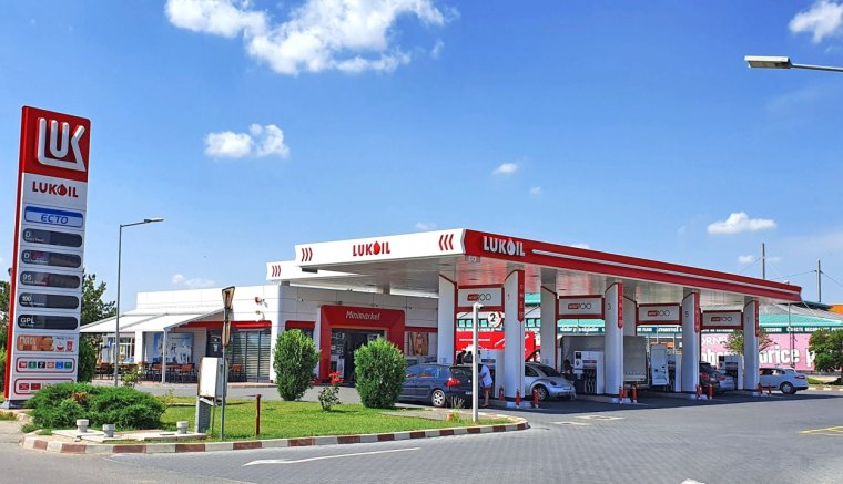 Kizuhant egy moszkvai kórház ablakán a Lukoil igazgatótanácsának vezetője