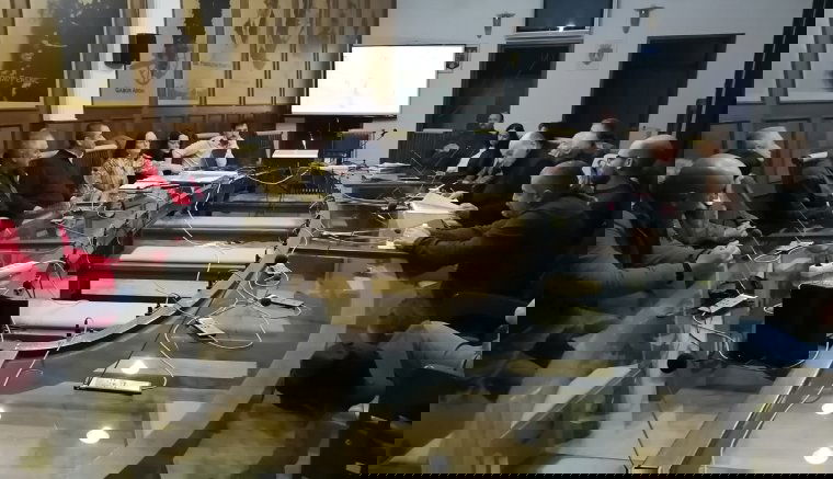 Lehet-e a fejlesztés útjába állni?