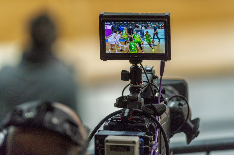 El Clásico a Szuperkupában, nagyüzem a sportpályákon – a vasárnapi sportműsor