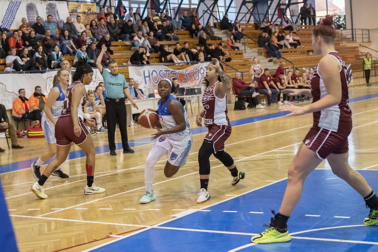 &bullet;  Fotó: Tofán Levente