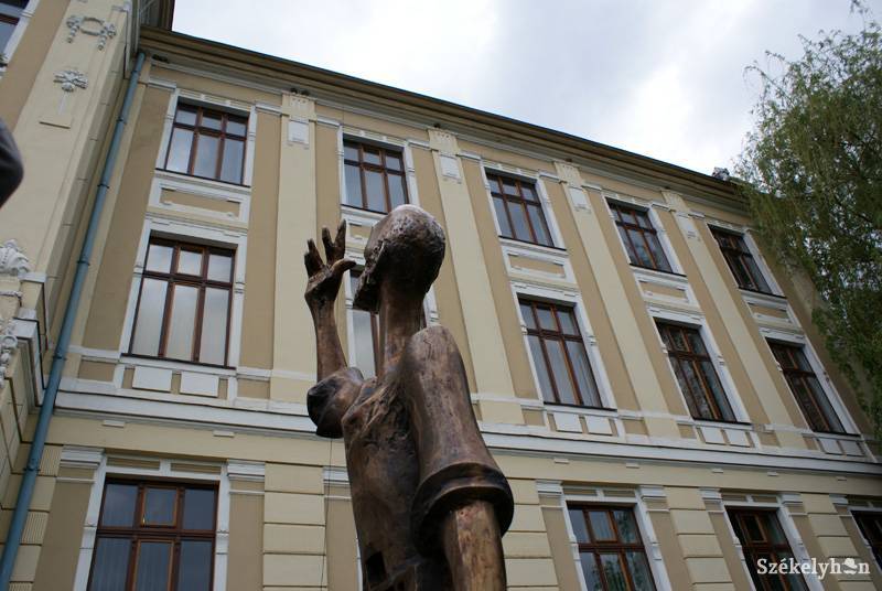 •  Fotó: Bartos Lóránt