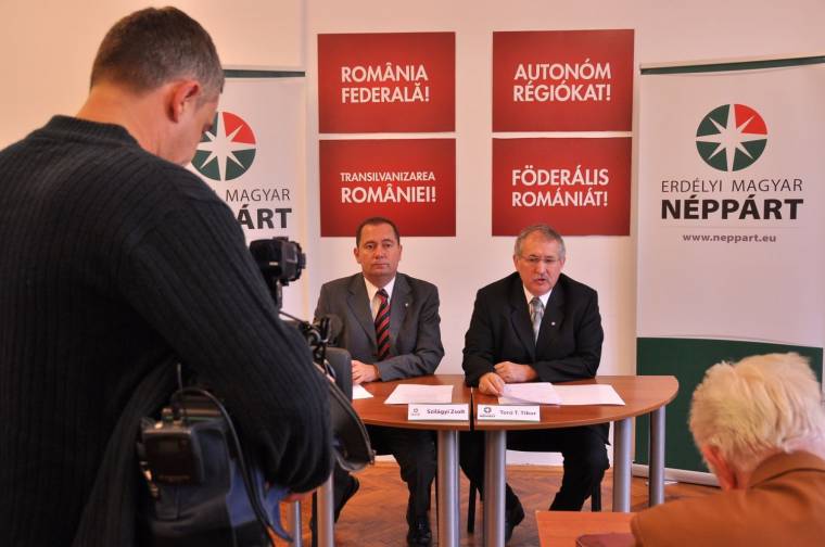 Közösségközeli kampány a célja Szilágyi Zsoltnak