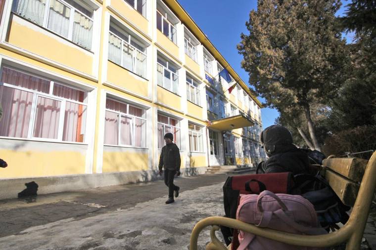 Magyar nevet keresnek egy marosvásárhelyi iskolának