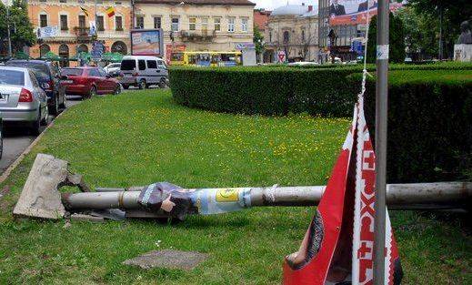 Folytatódik a plakátháború Szatmárnémetiben