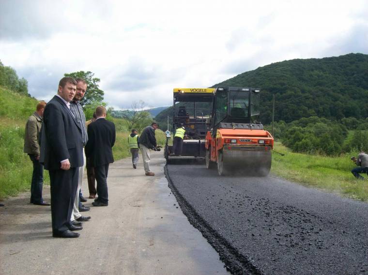 „Összevarrnák” a szálakat Hargita és Maros megye között