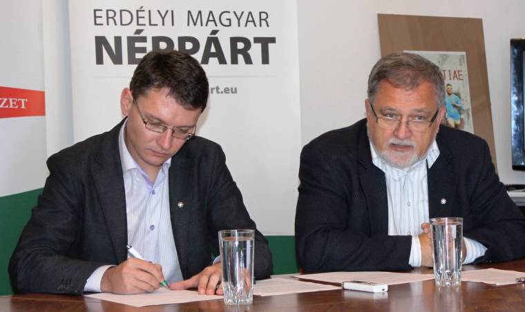 Hajba kaptak Orbán Viktor jókívánságán