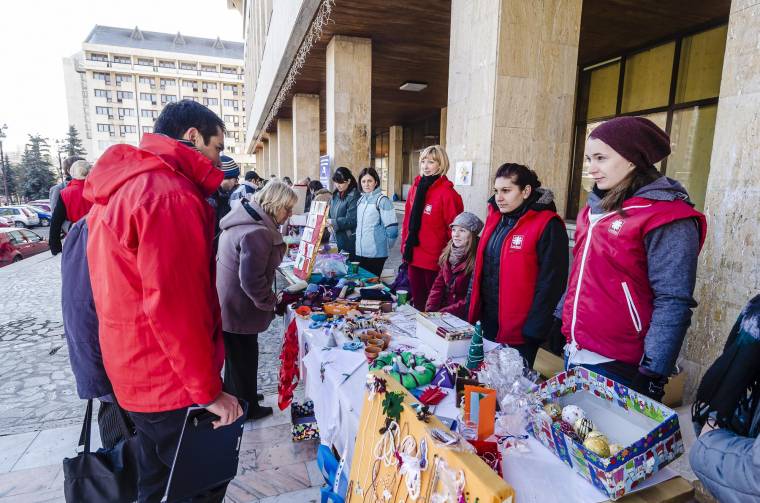 „Elvérezhetnek” a Caritas programjai