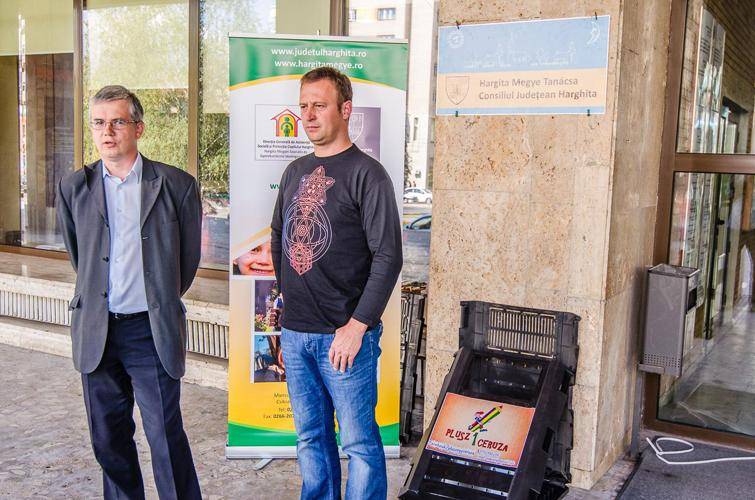 Tanszeradományok a rászoruló diákoknak