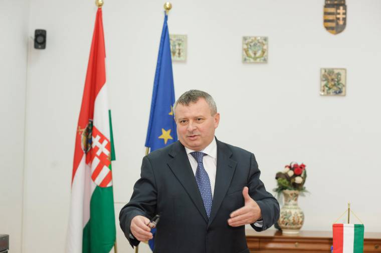 Bemutatkozott Mile Lajos kolozsvári főkonzul