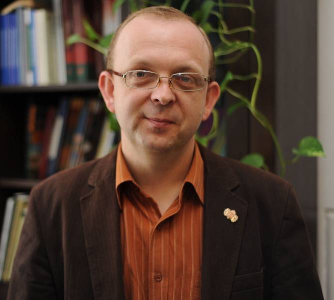 Engedélyeztetik a váradi Rhédey-szobrot