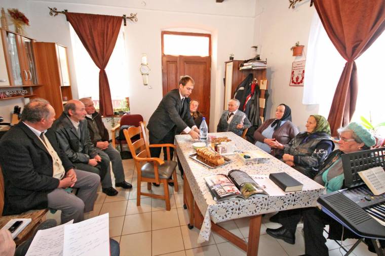Csodára várnak az uzdiszentpéteriek