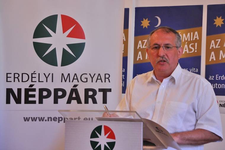 Vezércsere ígérkezik az Erdélyi Magyar Néppártban