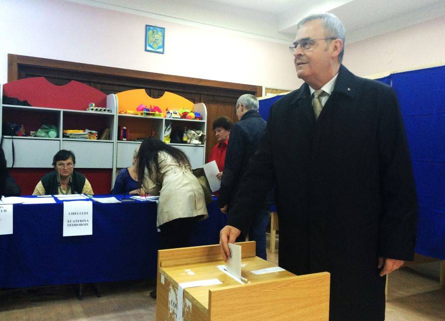 Tőkés László szavaz
Archív felvétel 