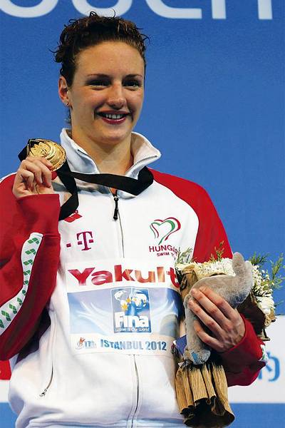 Úszás: nagy tettek kis medencében