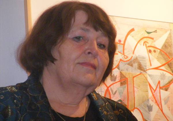 A nőiesség poétikája Miklóssy Mária festményein