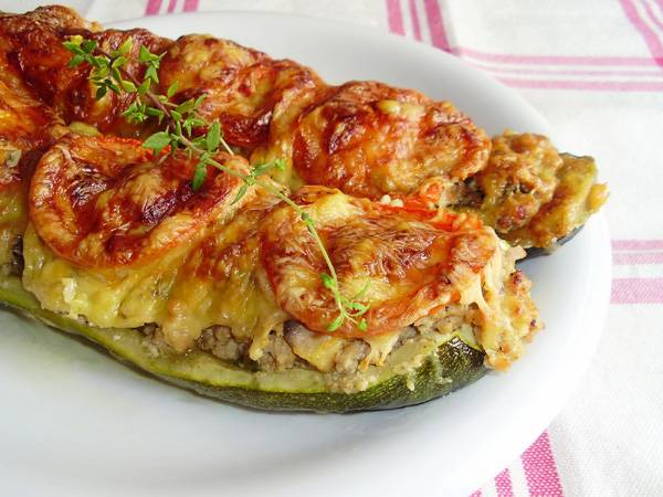 Leves, felfújt, sütemény – cukkiniból