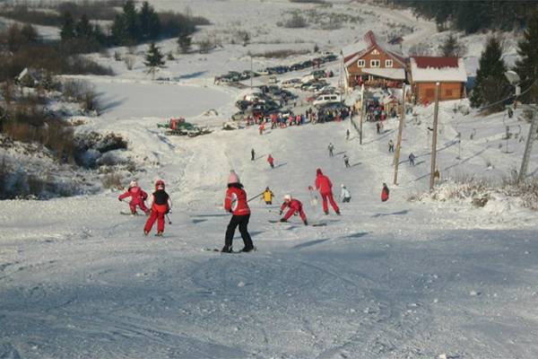 Rajtol az erdélyi síszezon