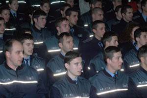 Tolongás az egyenruháért